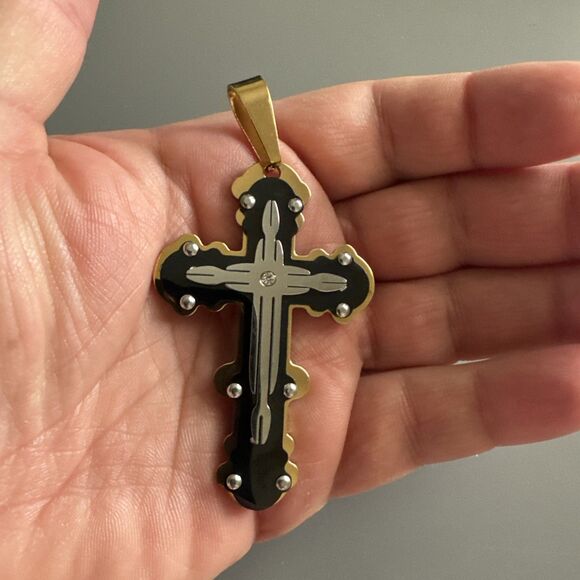 Stainless Steel Cubic Zirconia Gold Black Silver Plated Cross Pendant 24” Chain - Picture 5 of 7